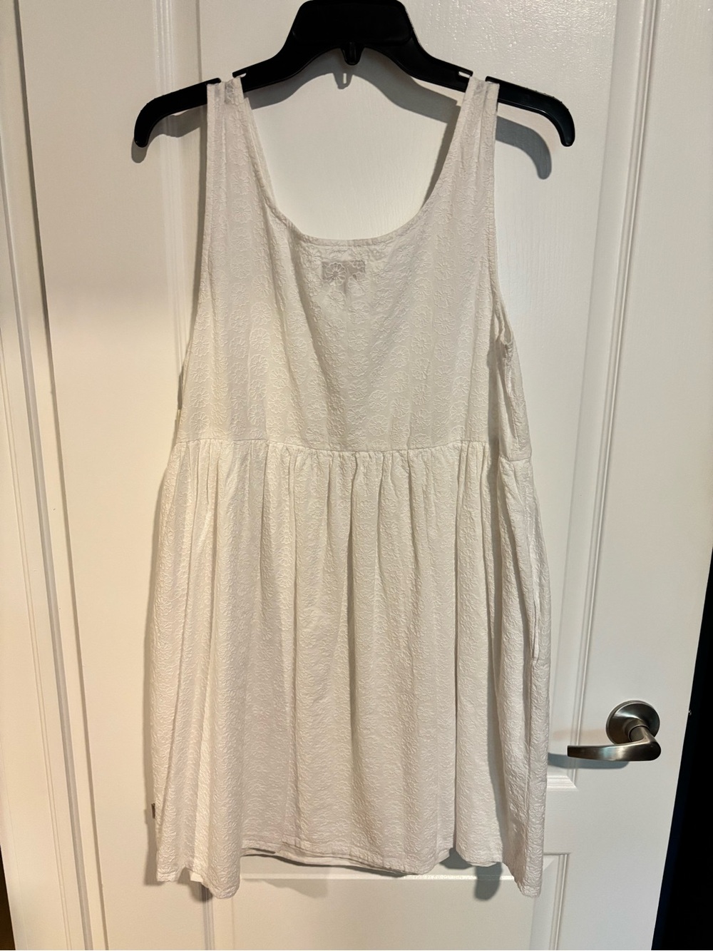 NWT White Summer Dress ๐ธ - Picture 5 of 5